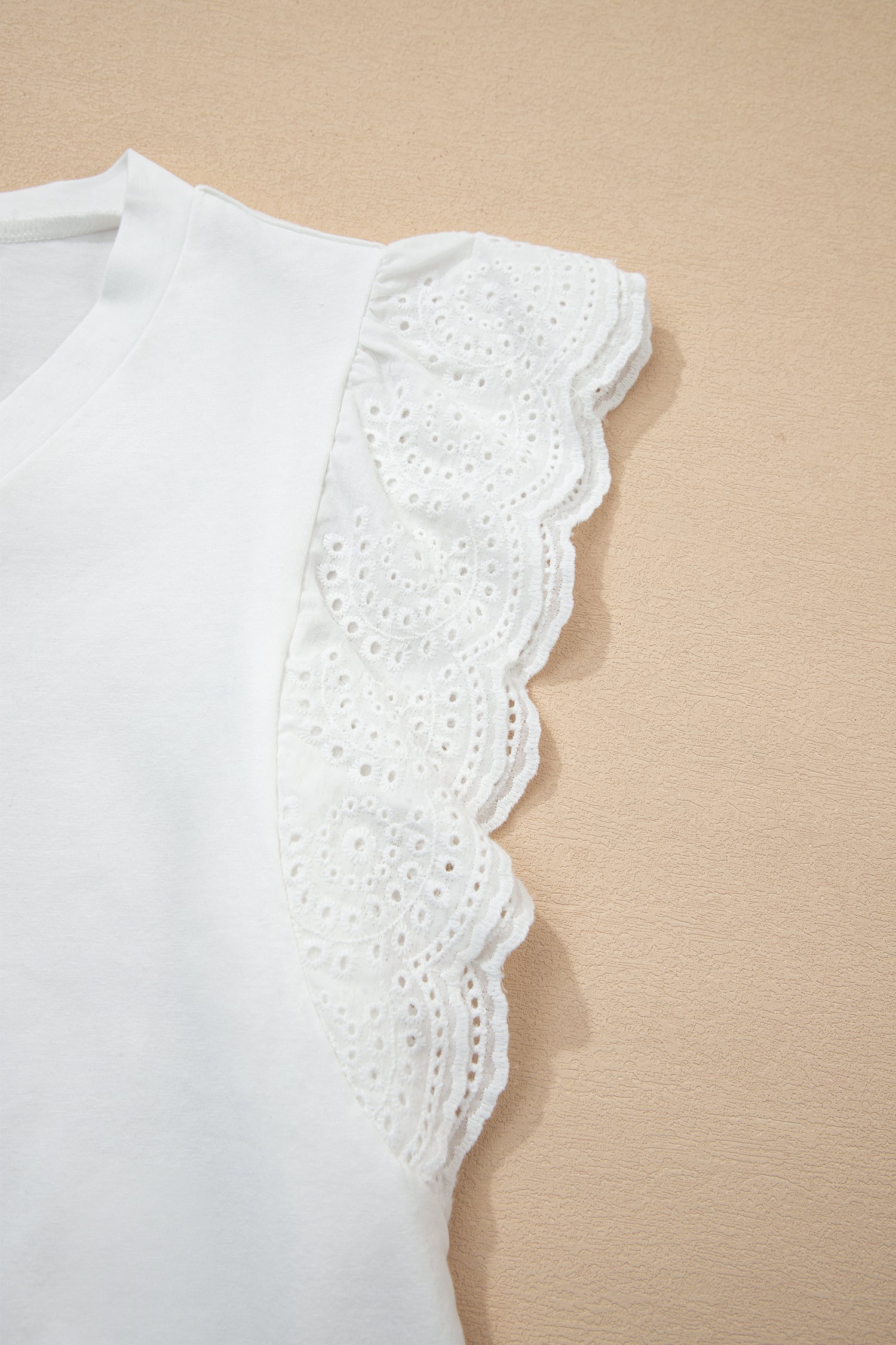 White Eyelet Crochet Splicing Short Sleeve Plus Size Tee